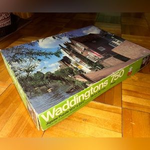 Vintage 750-Piece Jigsaw Puzzle - Scenic Green and Brown